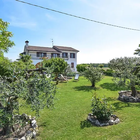Appartement 2 Bedroom Cozy In Grado
