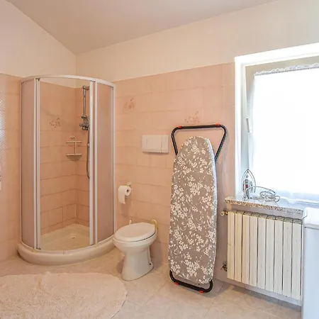 Daire 2 Bedroom Cozy In